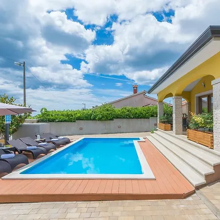 Villa Mala Porec Exterior photo
